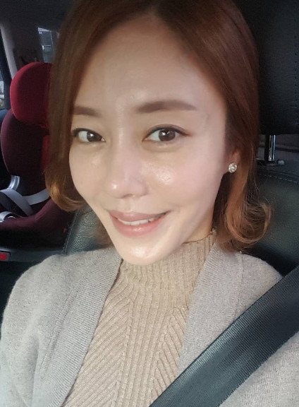 이지현, 다시 핀 얼굴 “힐링하러 가는 행복한 시간”