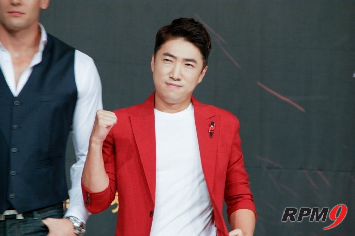 개그맨 장동민이 tvN '소사이어티 게임 2' 제작보고회를 통해 자신의 출연계기와 소감 등을 밝히며 시청해줄 것을 독려했다. (사진=박동선 기자)
