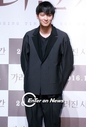 강동원, 과거 ‘친일파’ 논란 불거진 사연은?