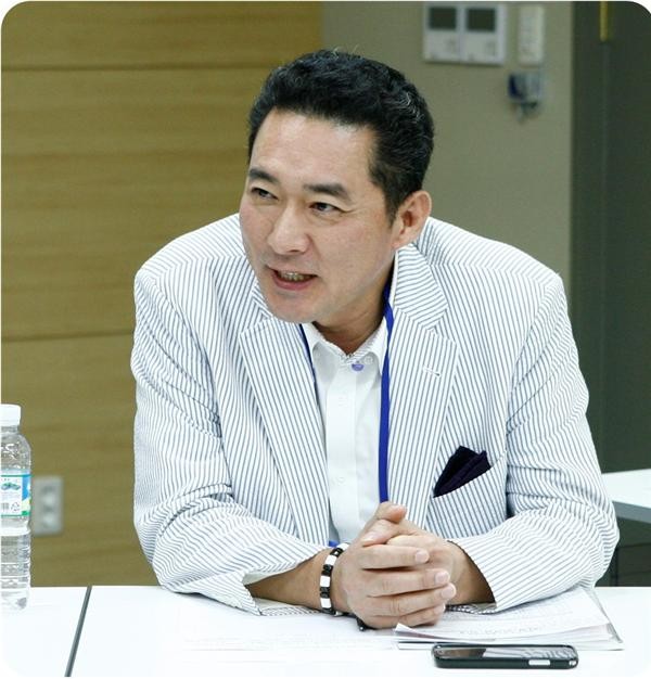 한국실업육상연맹 윤형관 회장