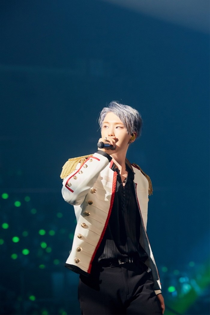 30일 오후 서울 송파구 잠실실내체육관에서는 세븐틴 단독콘서트 '2018 SEVENTEEN CONCERT-IDEAL CUT IN SEOUL' 3일차 공연이 열렸다. 멤버 호시의 공연모습. (사진=플레디스 엔터테인먼트 제공)