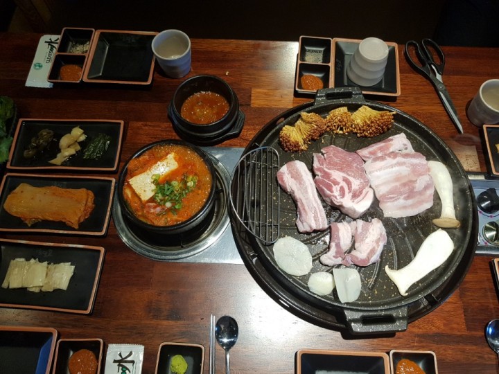 [맛집 기행] 여수 고깃집 ‘최달포 여수학동점’, 차별화된 맛으로 인기