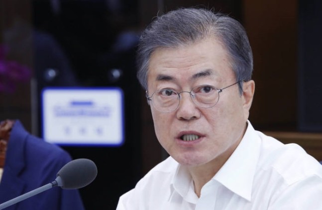 국정감사 앞두고 문재인 대통령이 건넨 '지시'