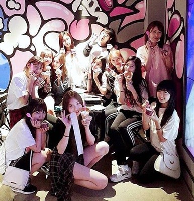 사진=아이즈원 SNS