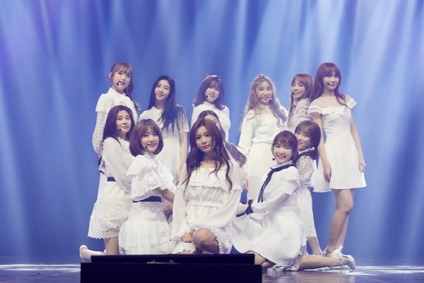 ‘COLOR*IZ SHOW-CON’ 공연사진. 사진=오프더레코드 제공