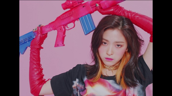 신인 걸그룹 'ITZY' 멤버 류진. (사진=JYP엔터테인먼트 제공)