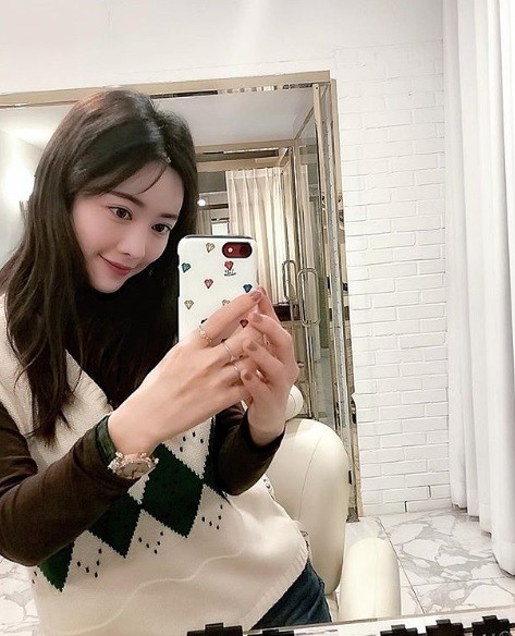 사진=홍수아 SNS