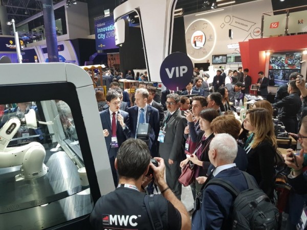 달콤커피, MWC2019서 로봇카페 비트 호평