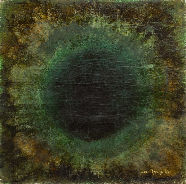 ‘떨림과 울림_37, 130×130cm, 장지, 분채, 옻칠’. 사진=이형곤 제공