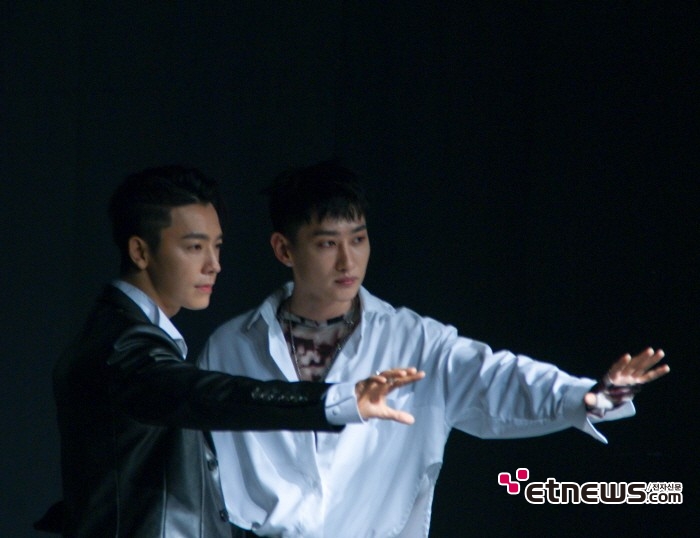 14일 서울 송파구 올림픽공원 뮤즈라이브에서는 슈퍼주니어-D&E 콘서트 'THE D&E' 및 미니 3집 'DANGER' 발매기념 기자간담회가 열렸다. 