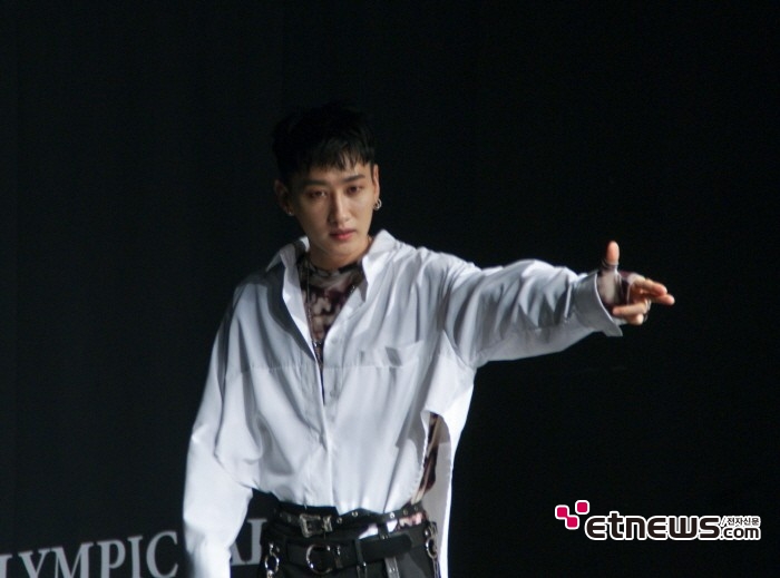 14일 서울 송파구 올림픽공원 뮤즈라이브에서는 슈퍼주니어-D&E 콘서트 'THE D&E' 및 미니 3집 'DANGER' 발매기념 기자간담회가 열렸다. 