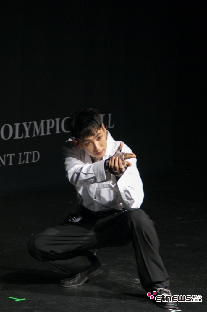 14일 서울 송파구 올림픽공원 뮤즈라이브에서는 슈퍼주니어-D&E 콘서트 'THE D&E' 및 미니 3집 'DANGER' 발매기념 기자간담회가 열렸다. 