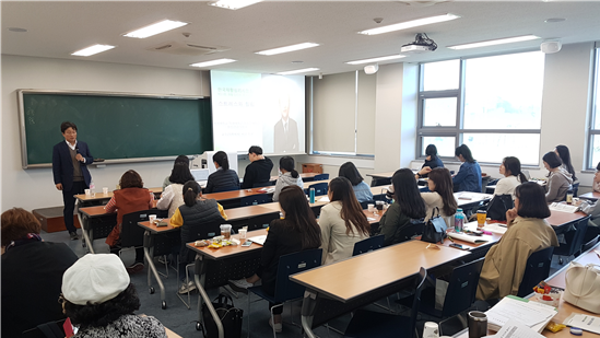 사공정규 동국의대 교수, 한국재활심리사협회 초청 강연