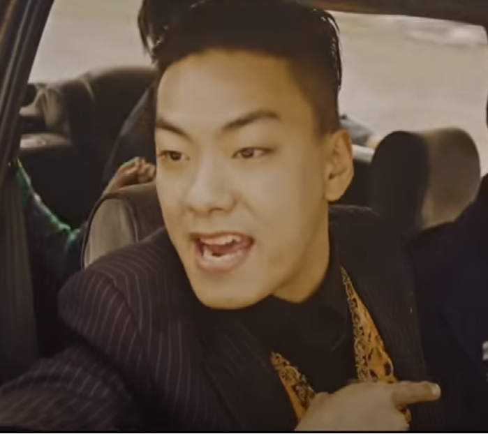 사진=아이언 ROCK BOTTOM 뮤비 캡처