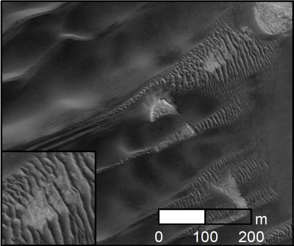 전체 폭이 100미터에 달하는 화성 메가리플. 바람에 의해 다른 지역으로 이동하고 있다. 사진=미 항공우주국(NASA)/캘리포니아 공과대학 제트추진연구소(JPL-Caltech)/애리조나 대학교