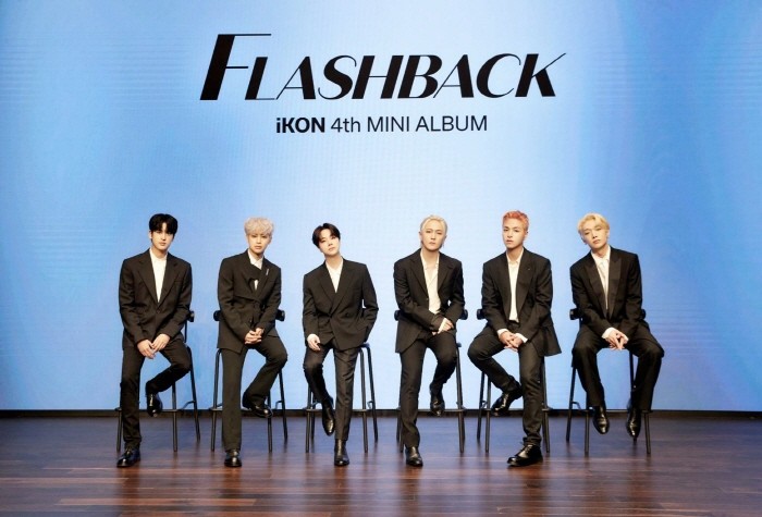 아이콘(IKON)이 레트로 신스팝 '너라는 이유'를 비롯한 아이콘스러움을 다양하게 담은 'FLASHBACK'으로 돌아온다. (사진=YG엔터테인먼트 제공)