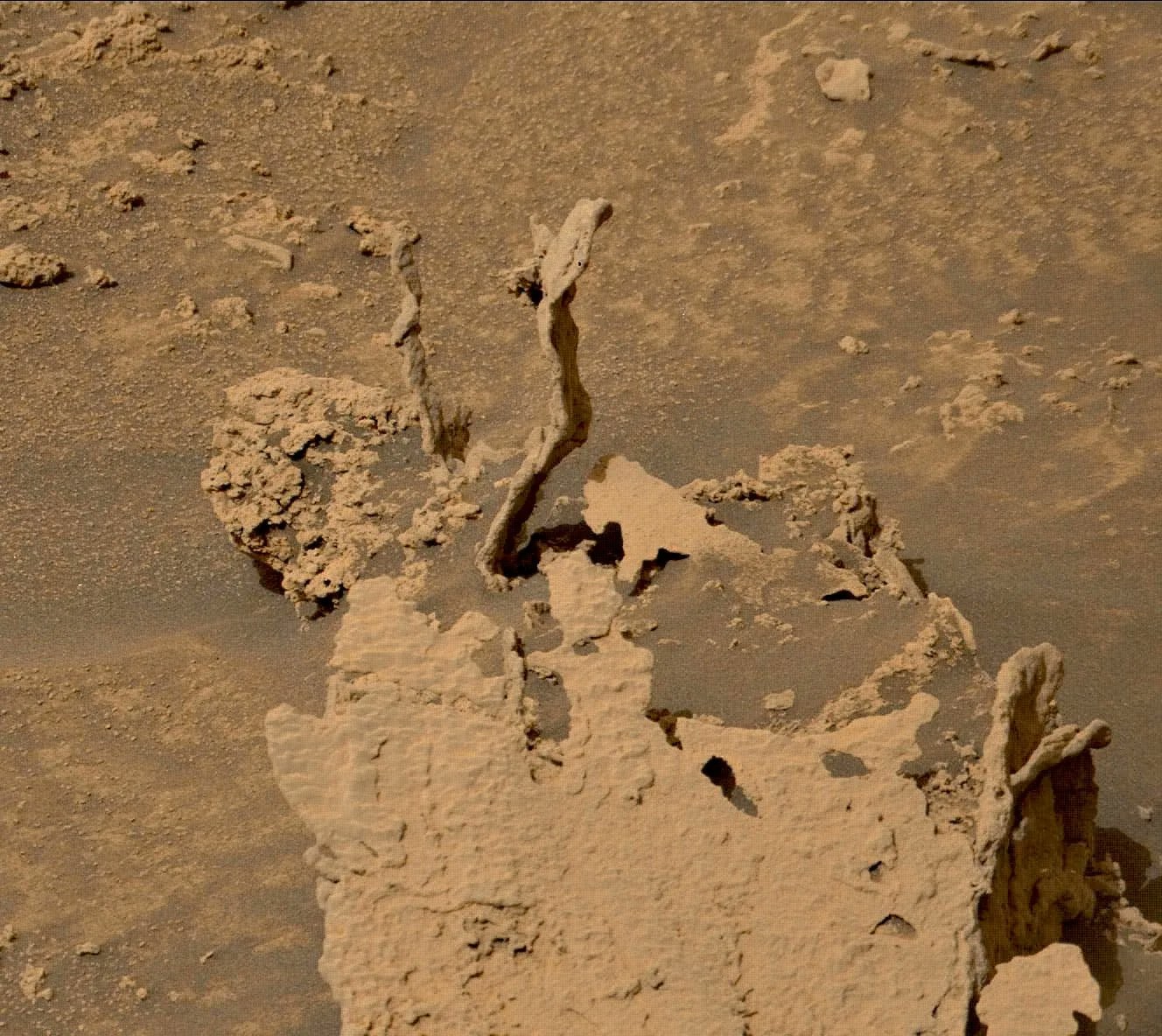 나사 화성 탐사 로버 '큐리오시티'가 지난 5월 15일 마스트캠(Mastcam)으로 촬영한 이미지. 사진=NASA/JPL-Caltech/MSSS