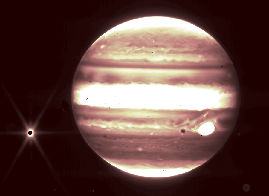 제임스 웹 우주망원경의 근적외선 카메라(NIRCam)으로 촬영한 목성과 위성 유로파(왼쪽 점). 사진=NASA/ESA/CSA/STSci