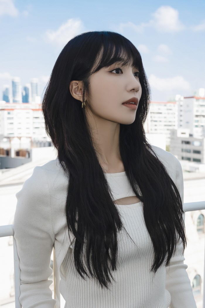 첫 리메이크 'log'를 발표하는 에이핑크 정은지와 만났다. (사진=IST엔터테인먼트 제공)