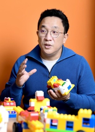 [유교전 유아교육전&베이비페어] 블록봇! 레고블록에 생명을 불어넣다. 'Breathing life into LEGO!'