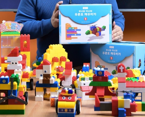 [유교전 유아교육전&베이비페어] 블록봇! 레고블록에 생명을 불어넣다. 'Breathing life into LEGO!'