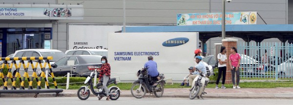 Samsung strengthens offline presence in Vietnam with five new stores -  SamMobile