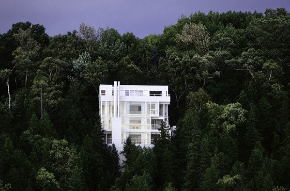 미국 미시건주 더글라스 하우스(Douglas House, 1973), 리차드 마이어 설계. Scott Frances/OTTO