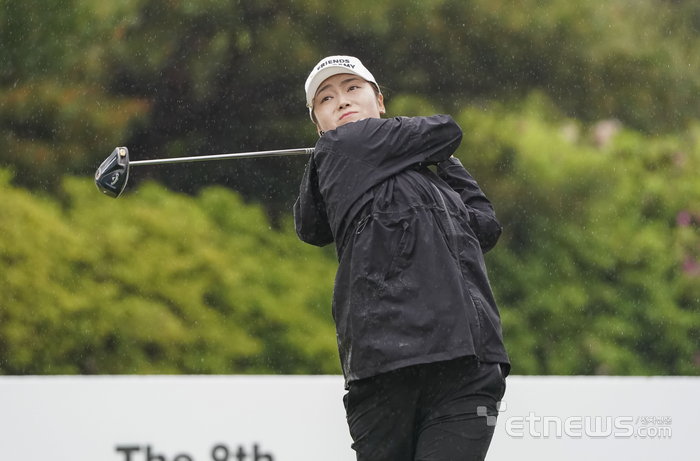 [포토] 한진선, 중앙으로 정확하게 보낸다