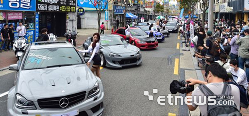 20일 대구 남산동 자동차골목에서 대구스트리트모터페스티벌이 열린다.