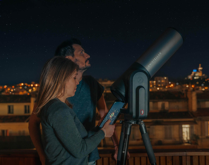 유네스텔라의 스마트 망원경 ‘에퀴녹스2’ (유니스텔라 홈페이지)