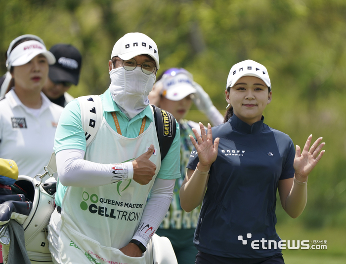 [포토]  티샷후 이동하는 이제영