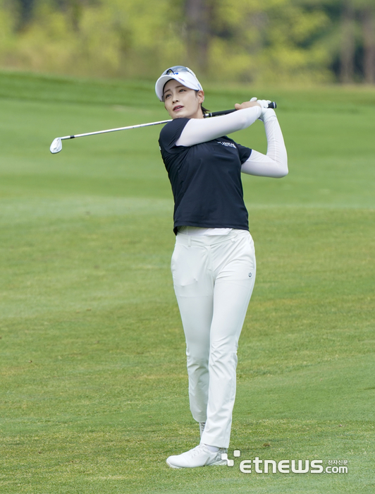 [포토] 박결, 서드샷으로 올린다