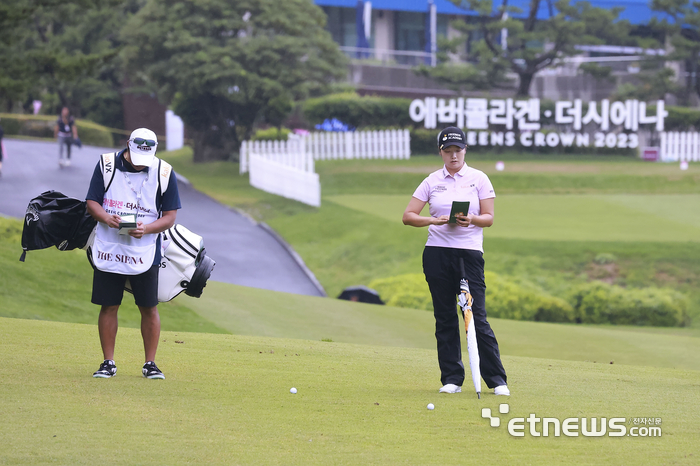 [포토] 한진선, 정확한 거리를 계산한다