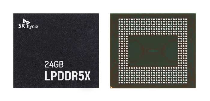 SK하이닉스 모바일 기기용 고성능 D램 LPDDR5X 24GB 패키지. SK하이닉스 제공