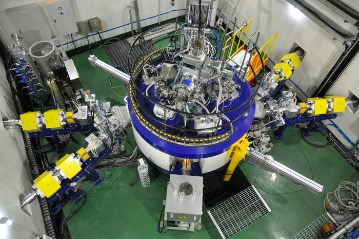 한국원자력연구원 첨단방사선연구소의 방사성동위원소 생산 입자 가속기 'RFT-30 사이클로트론.