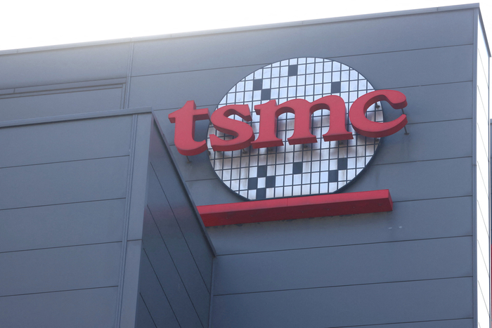 FT “TSMC, 2나노 프로토타입 애플 제공…2025년 아이폰17 프로 첫 탑재”