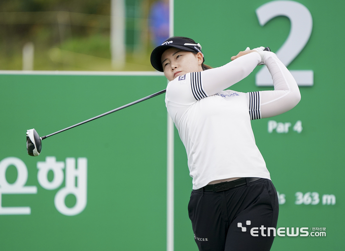 [포토] 임희정, 강하게 티샷한다