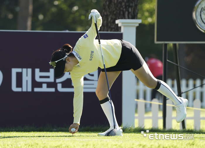 [포토] 티샷 준비하는 박결