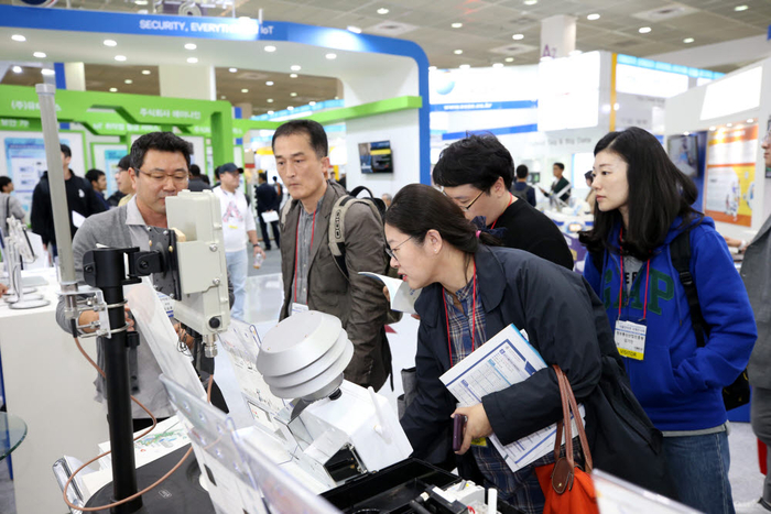 AIoT 진흥주간 전시회