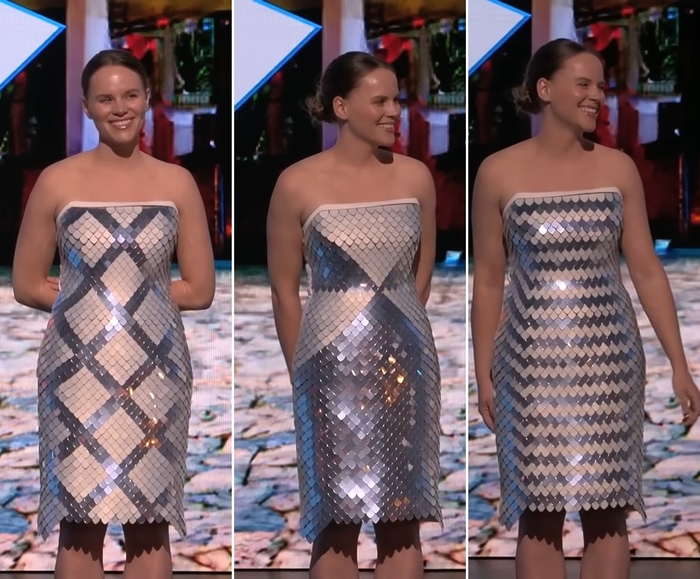 '어도비 맥스 2023'에서 공개된 드레스. 사진=어도비 유튜브 캡처
