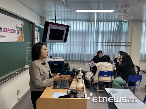 [꿈을 향한 교육]전자신문, 경기경영고 '2023년 취업역량강화' 교육 실시