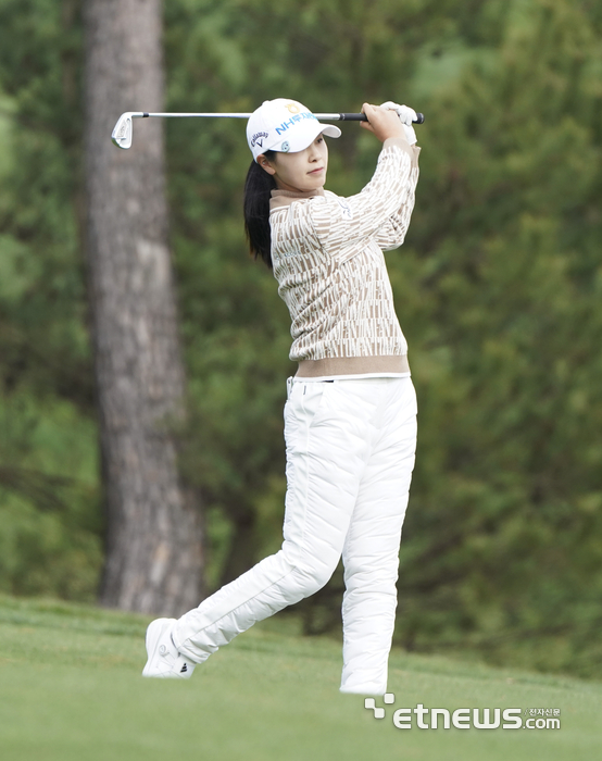 [포토] 세컨드샷 날리는 이가영