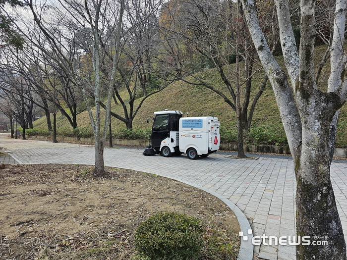 자율주행차 상용화 사업.