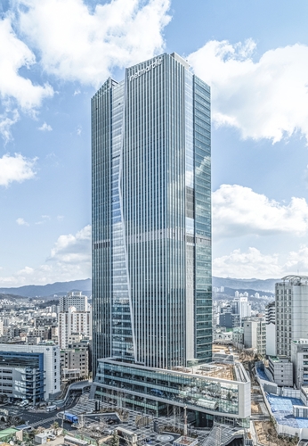 코웨이 신사옥 G TOWER. 코웨이 제공