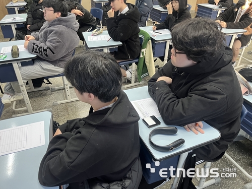 [꿈을 향한 교육]전자신문, 서울아이티고 취업역량강화 교육 실시