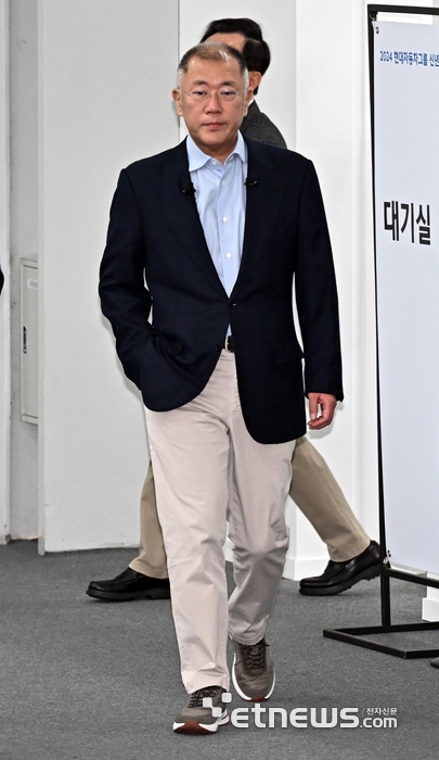 기아 오토랜드 광명 2공장 찾은 정의선