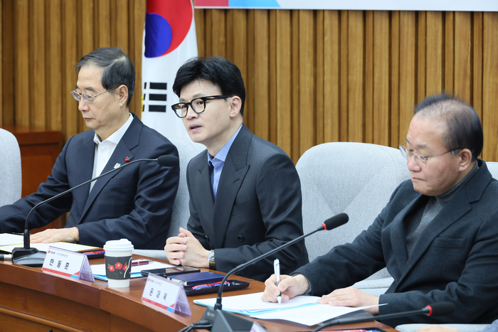 국민의힘 한동훈 비상대책위원장이 14일 오전 국회에서 열린 제16차 고위 당·정 협의회에서 인사말을 하고 있다. 연합뉴스