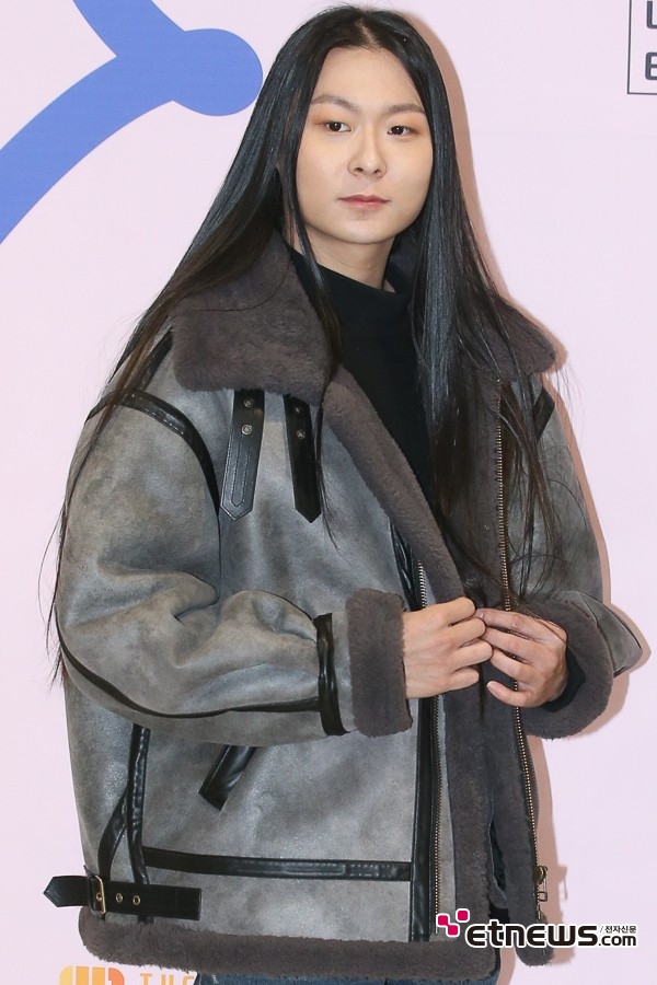 [포토] '장발 가수 장문복'