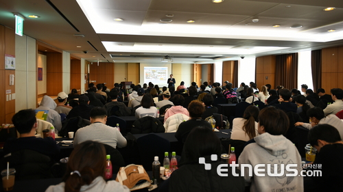 도로교통공단은 강원도 정선군 하이원CC에서 골프 카트 운전자 대상 안전운전 교육을 진행했다.