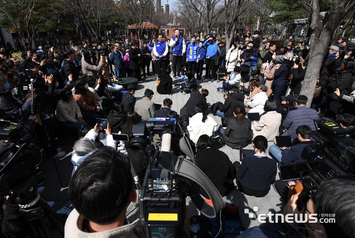 경의선숲길 찾은 이재명